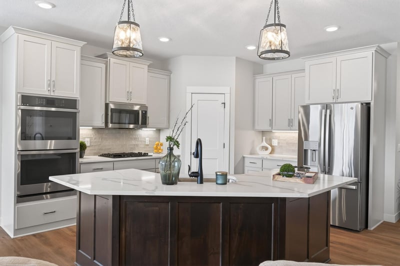 9057 Orchard Cir, Monticello, MN 55362