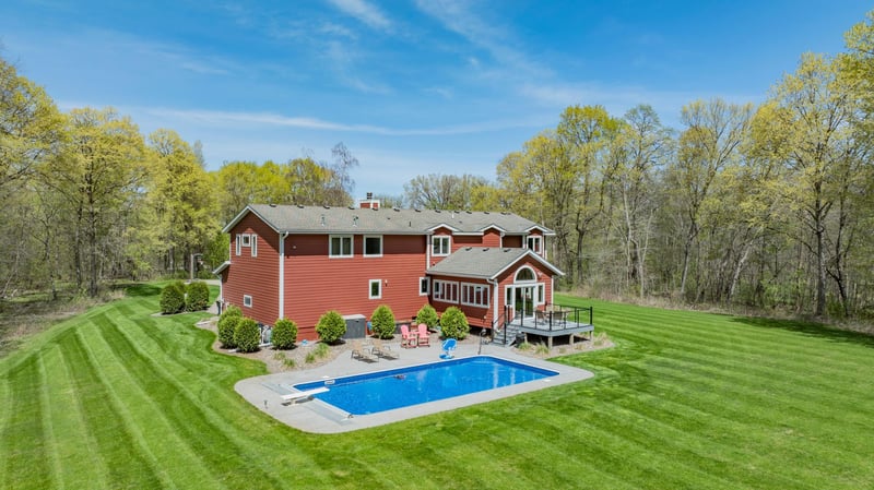 1100 Lonsdale Blvd W, Northfield, MN 55057