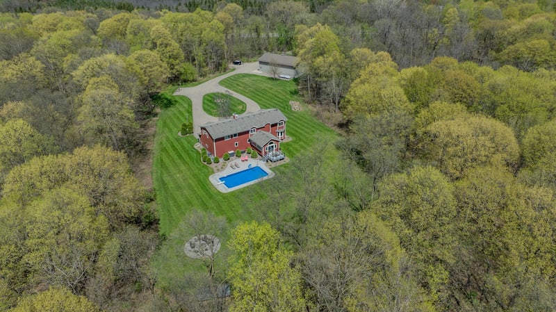 1100 Lonsdale Blvd W, Northfield, MN 55057