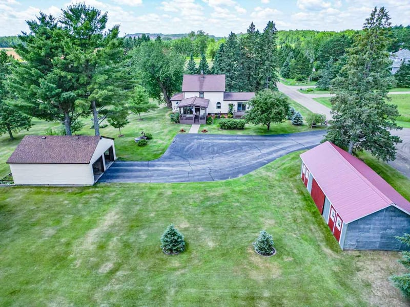 10722 Maturi Rd, Hibbing, MN 55746