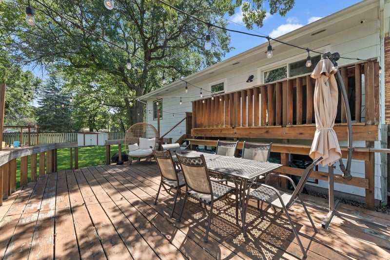 9529 Tyler St NE, Blaine, MN 55434