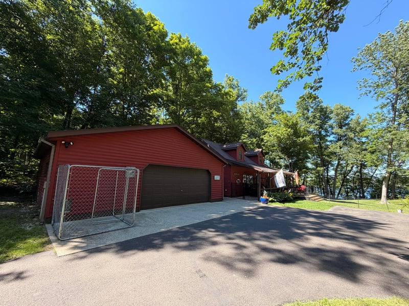 48957 428th St, Perham, MN 56573