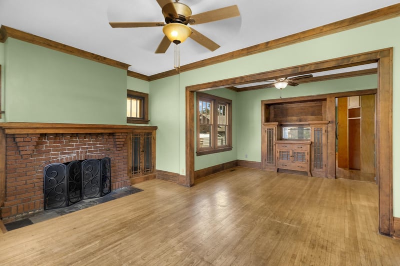 1257 7th St E, Saint Paul, MN 55106