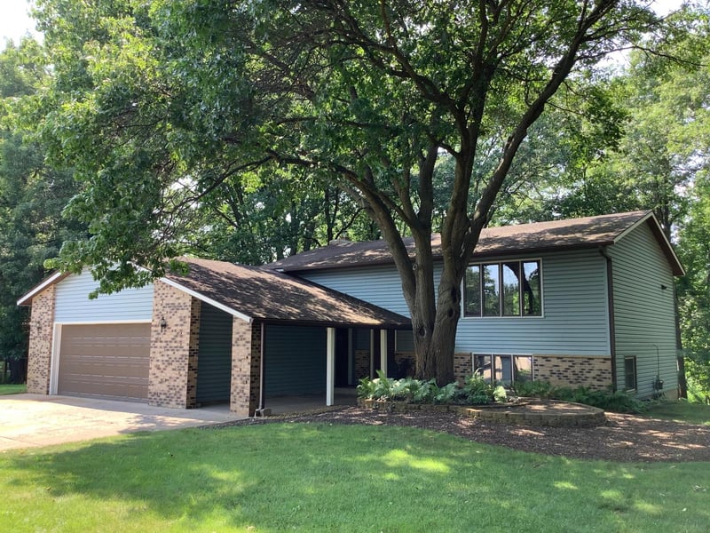 31522 Rum River Dr NE, Cambridge, MN 55008