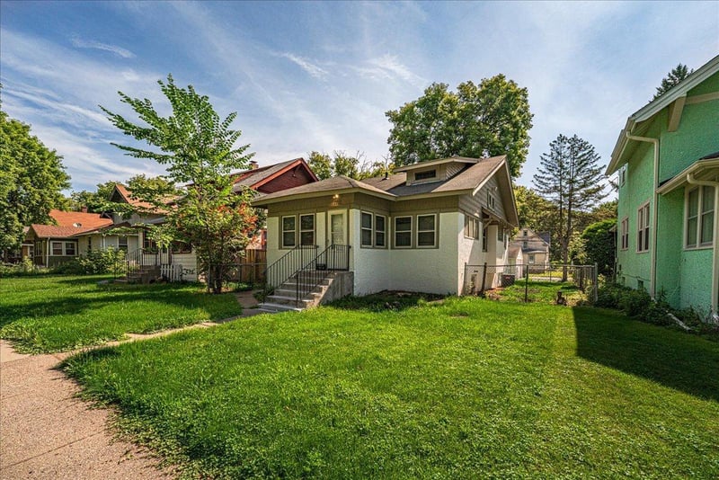 1710 N Newton Ave N, Minneapolis, MN 55411
