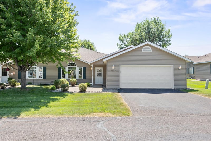 5524 Kalland Ave NE, Albertville, MN 55301