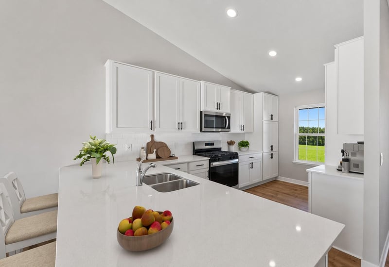 1656 Shasta Dr, Shakopee, MN 55379