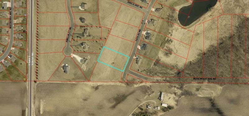 905 14th St NE, Montgomery, MN 56069