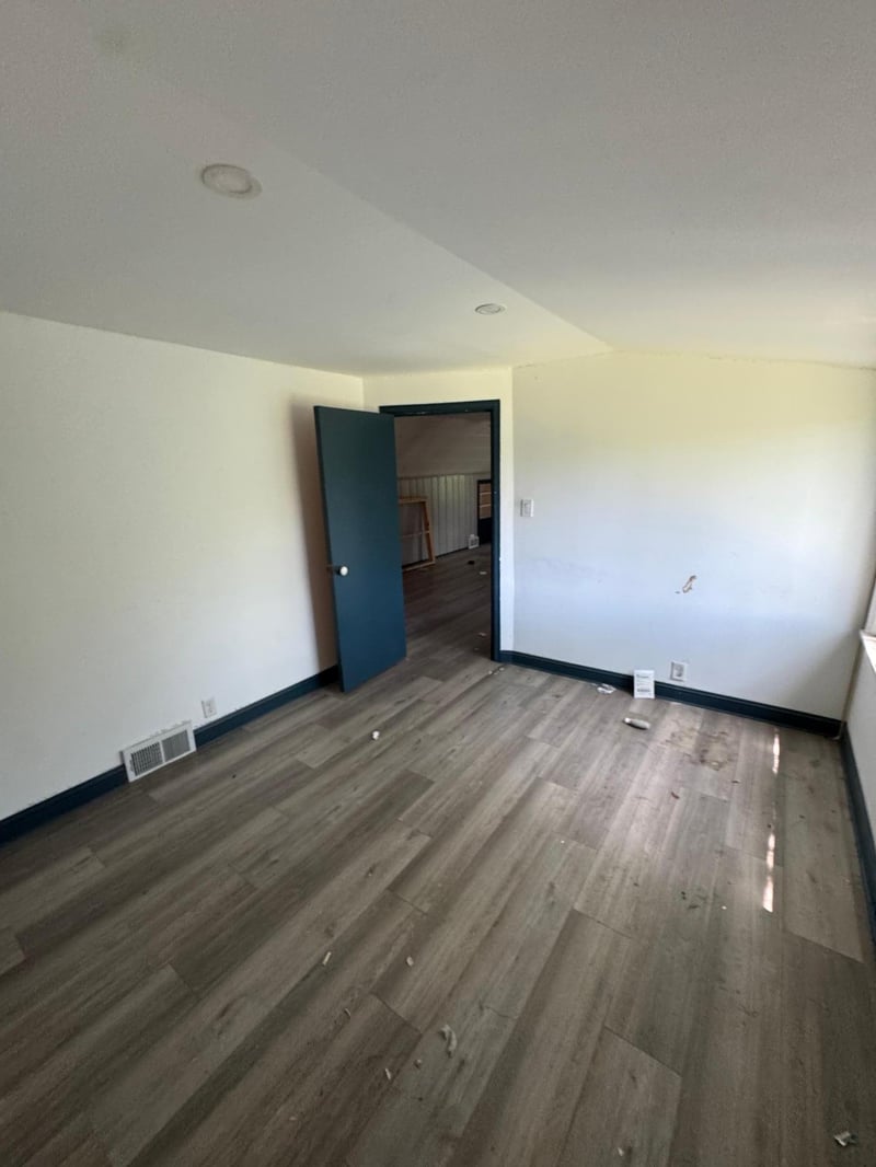 2338 15th Ave E, North Saint Paul, MN 55109