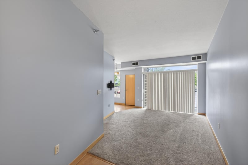 2600 University Ave SE #108, Minneapolis, MN 55414