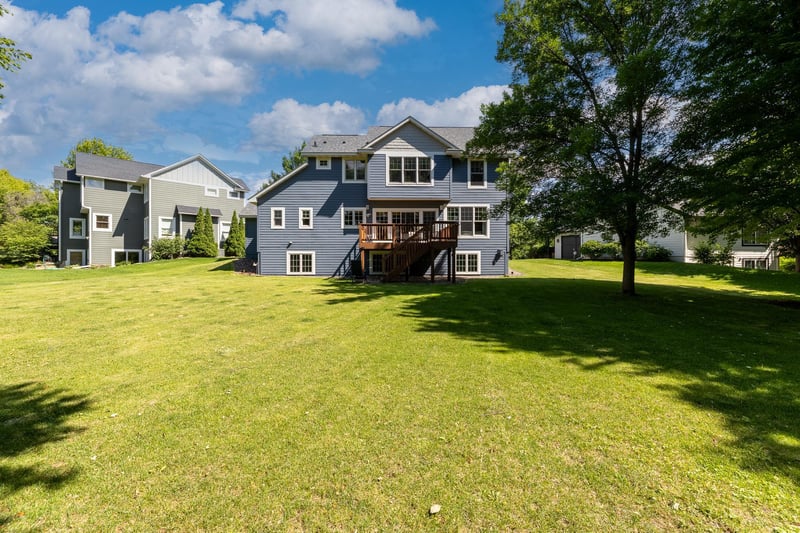 2362 Fieldstone Curve, Woodbury, MN 55129