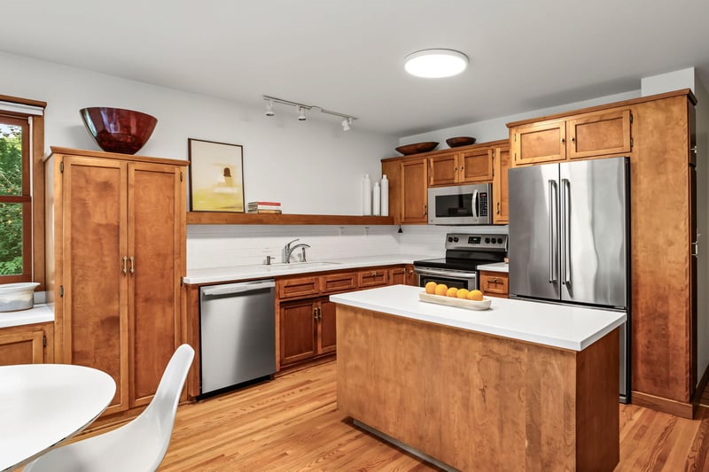 110 19th Ave SW, New Brighton, MN 55112
