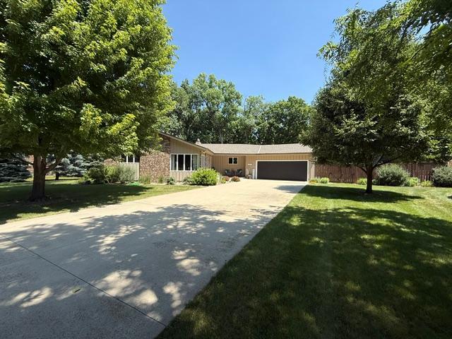 104 Cedar Point, Redwood Falls, MN 56283