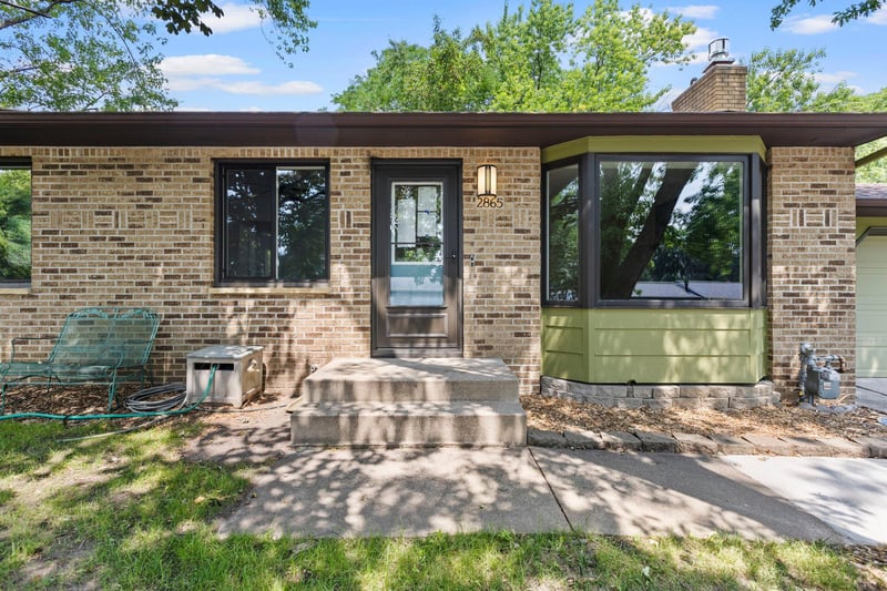 2865 Upper 79th Ct E, Inver Grove Heights, MN 55076