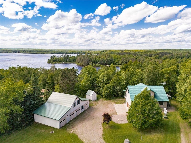 3799 S Lake Rd, Moose Lake, MN 55767