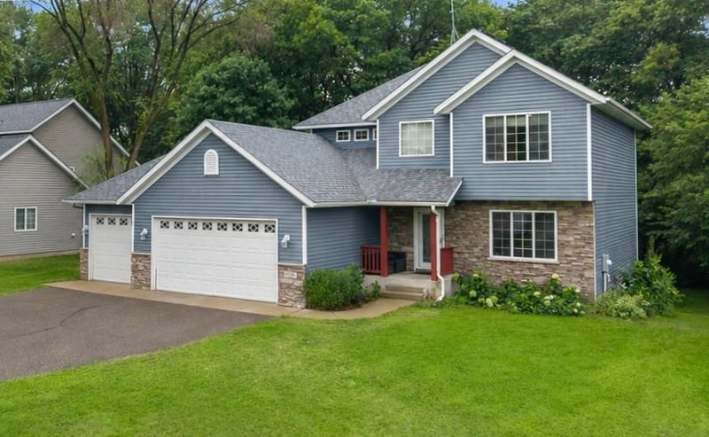929 4th Ave E, Sartell, MN 56377