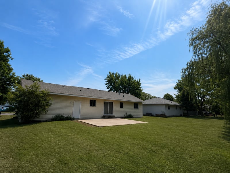 801 NE 2nd Ave, Saint Joseph, MN 56374