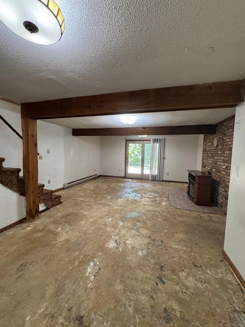 8781 Dorothy Ave, Brainerd, MN 56401
