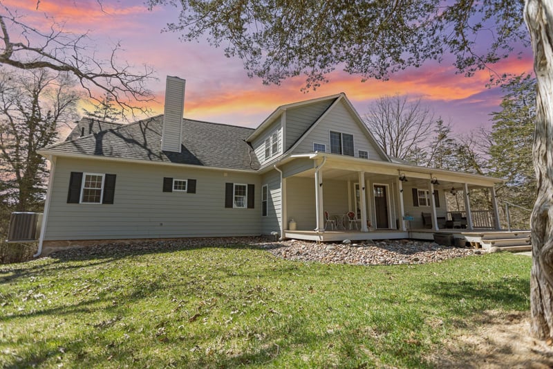 1342 Stagecoach Trl S, Afton, MN 55001