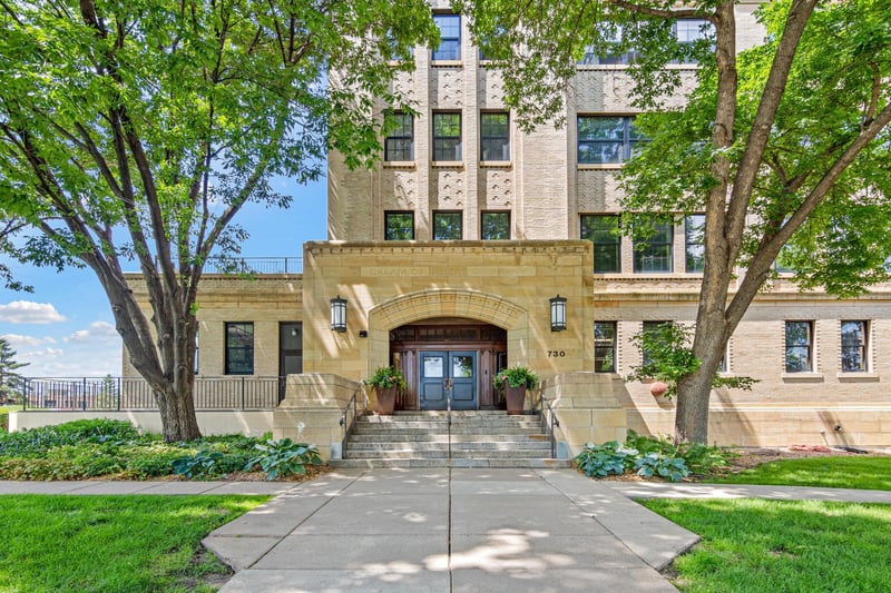 730 Stinson Blvd #114, Minneapolis, MN 55413