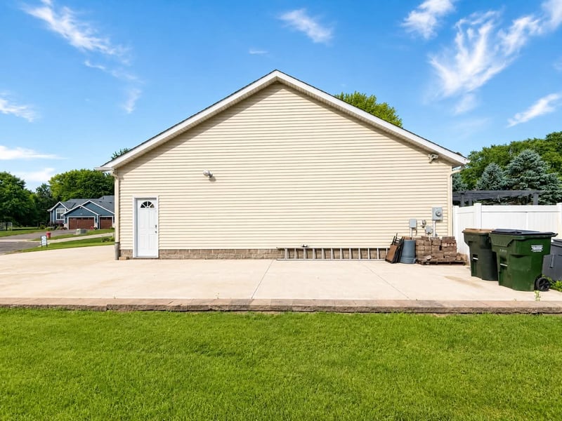 609 20th Ave N, Sartell, MN 56377
