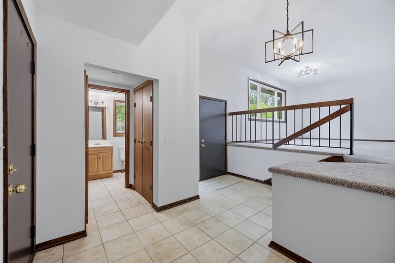 14308 Wedgeway Ct, Eden Prairie, MN 55346
