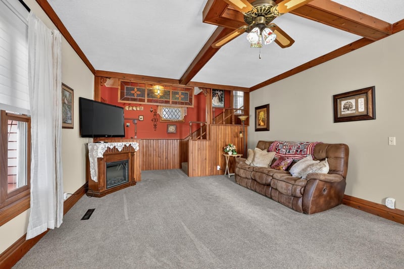 314 Arnold St, West Concord, MN 55985