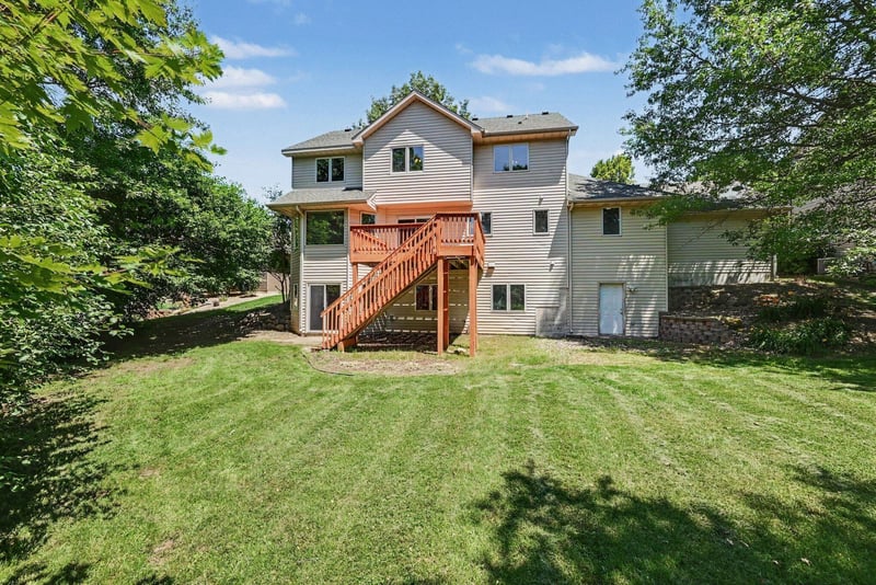 3850 Jamestown Curve, Woodbury, MN 55129