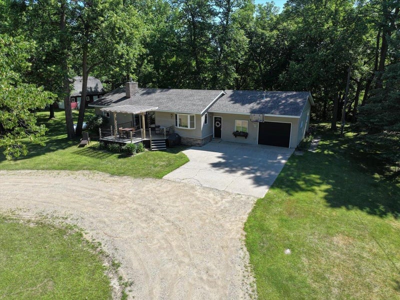 8833 County Road 11 NE, Alexandria, MN 56308