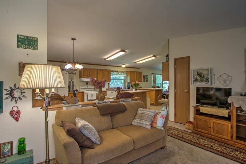 19046 Island Resort Rd, Pine City, MN 55063