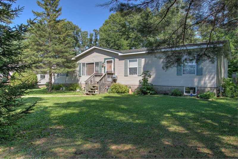 19046 Island Resort Rd, Pine City, MN 55063