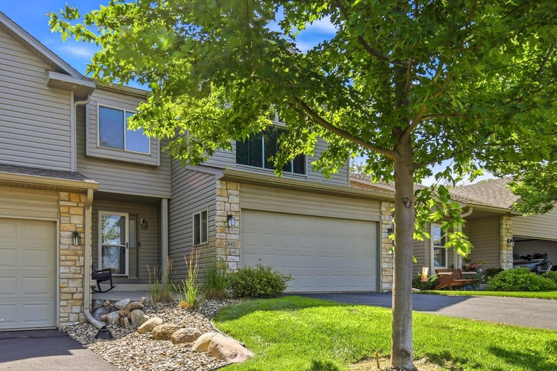2445 Birn Hill Dr, Faribault, MN 55021