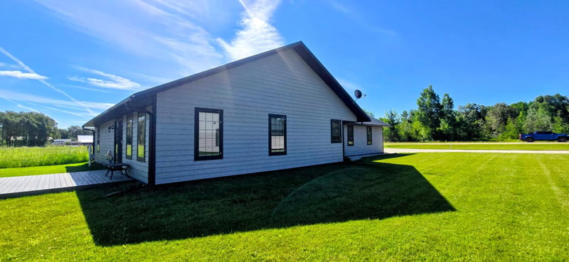 17668 Birch Dr NW, Angle Inlet, MN 56711