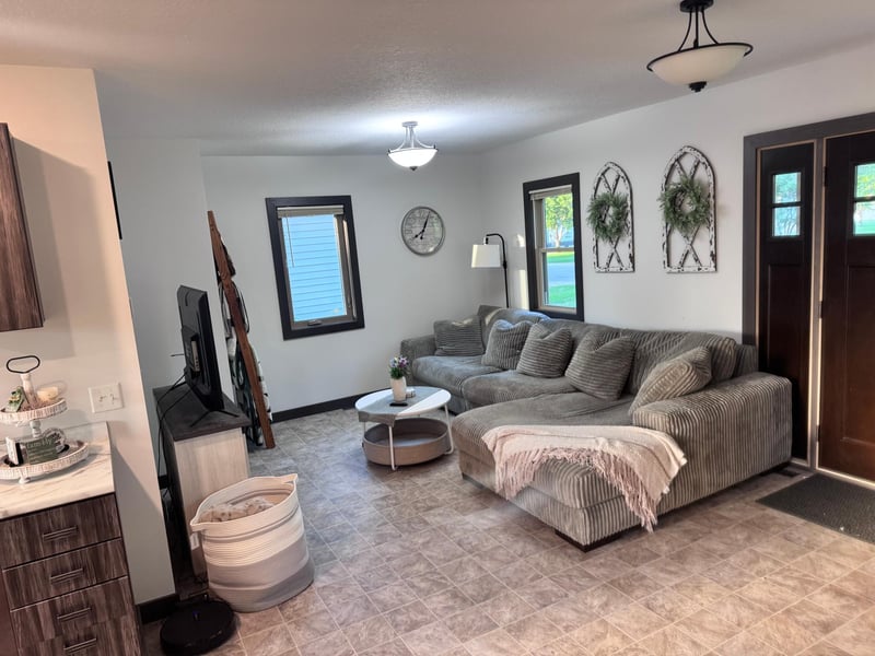 211 Western Ave N, Brooten, MN 56316