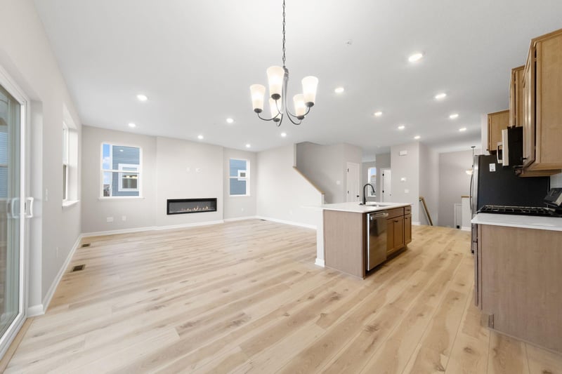 10370 Birchwood Cir, Victoria, MN 55318
