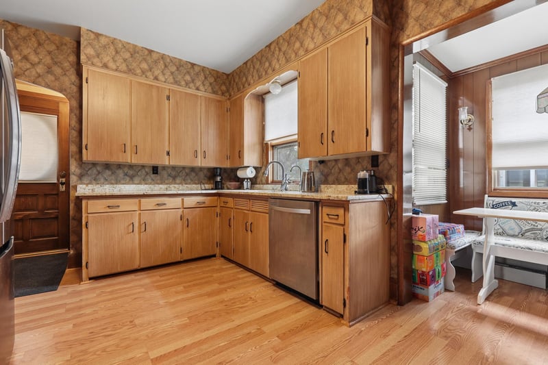 240 Washington St, Holdingford, MN 56340