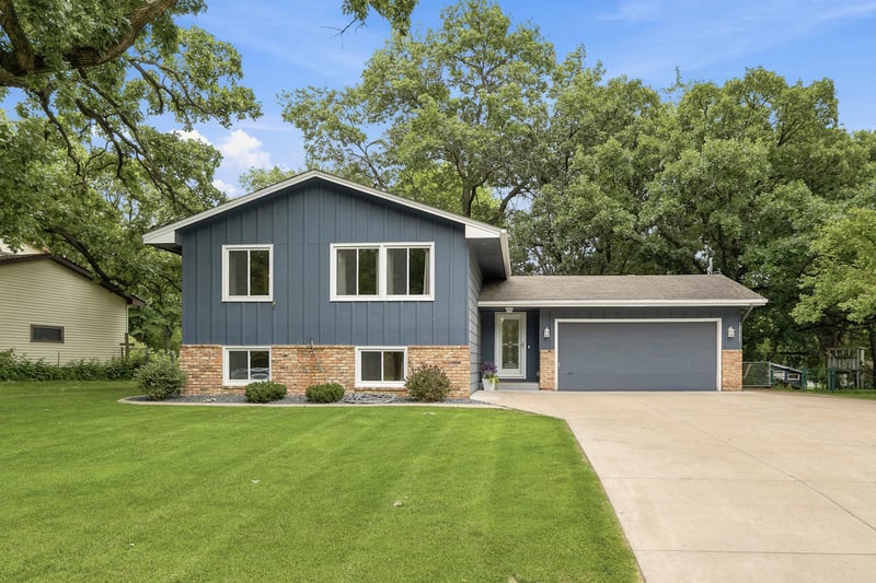 12295 Heather St NW, Coon Rapids, MN 55433
