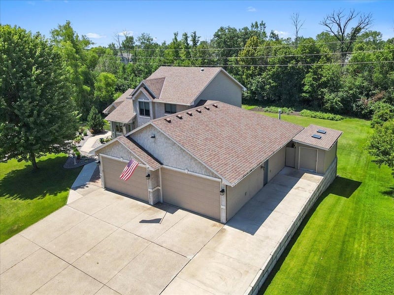 15870 Fenway Ave N, Hugo, MN 55038