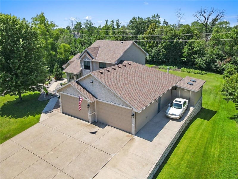 15870 Fenway Ave N, Hugo, MN 55038