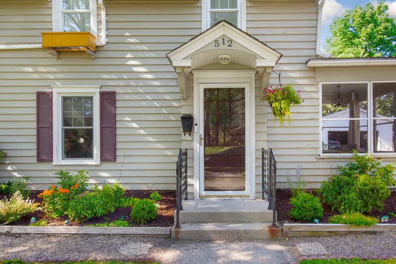 512 Agnes St, Owatonna, MN 55060