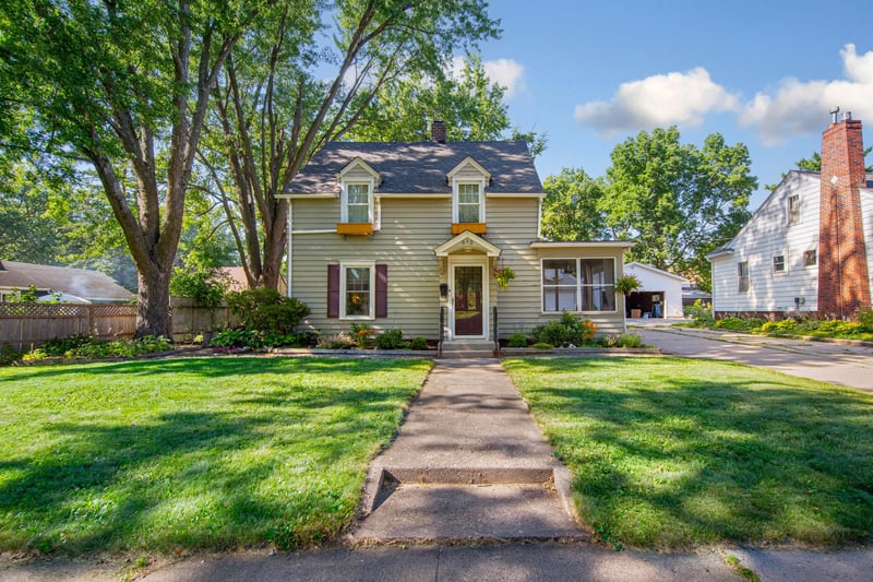 512 Agnes St, Owatonna, MN 55060
