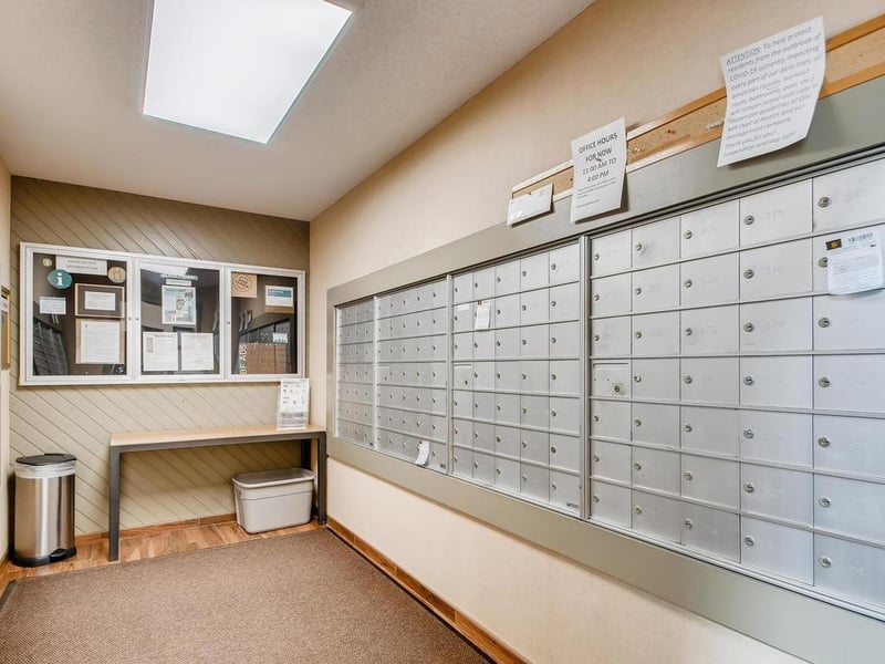 1601 N Innsbruck Dr #361NE, Fridley, MN 55432