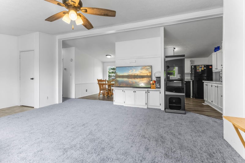 3286 County Road 5 NW, Annandale, MN 55302