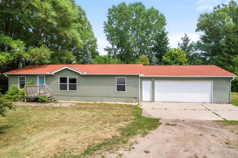 3286 County Road 5 NW, Annandale, MN 55302