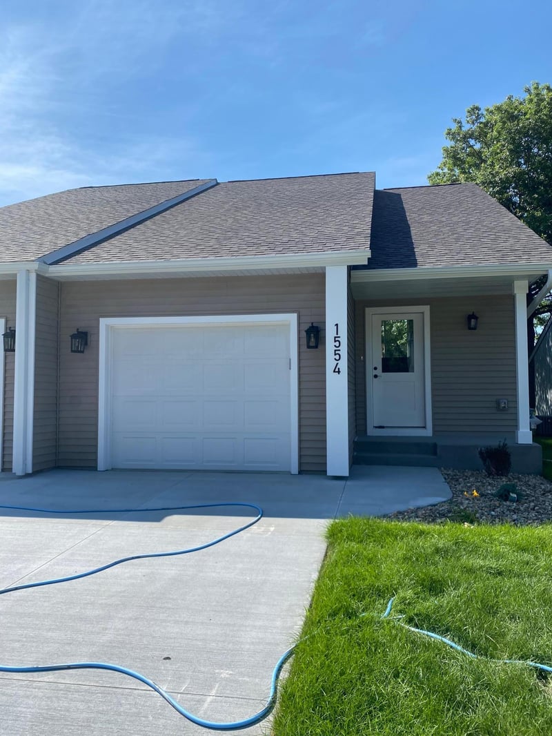 1554 Kings Ct SE, Rochester, MN 55904