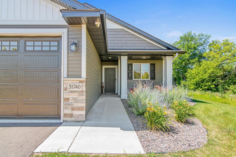 31740 Madison Rd, Lindstrom, MN 55045