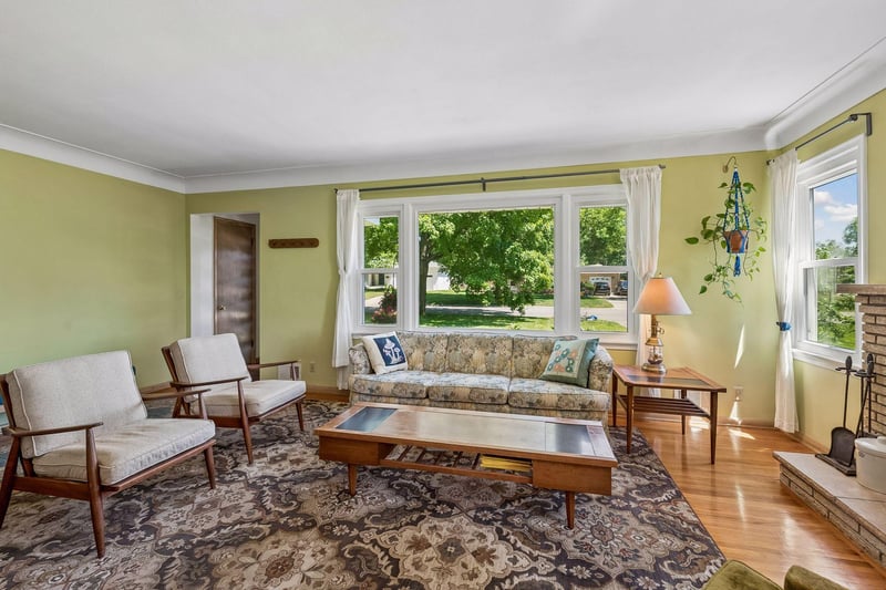 6932 Wentworth Ave, Richfield, MN 55423