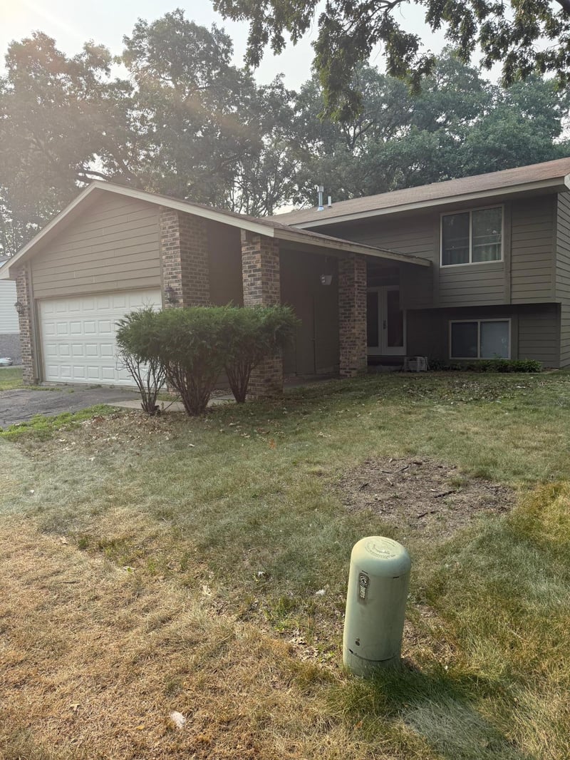 943 123rd Ln NW, Coon Rapids, MN 55448