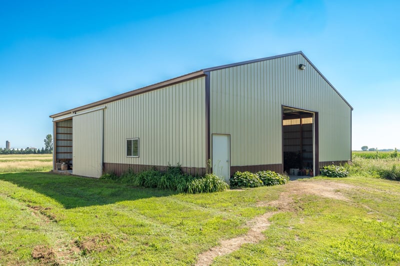 22346 302nd St, Belle Plaine, MN 56011