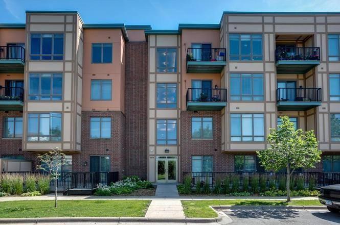 1070 Grandview Ct NE #415, Columbia Heights, MN 55421